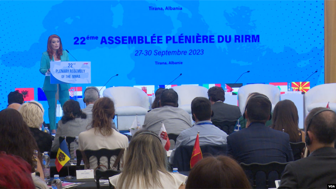 Armela Krasniqi, drejtuese e AMA-s, Shqipëri