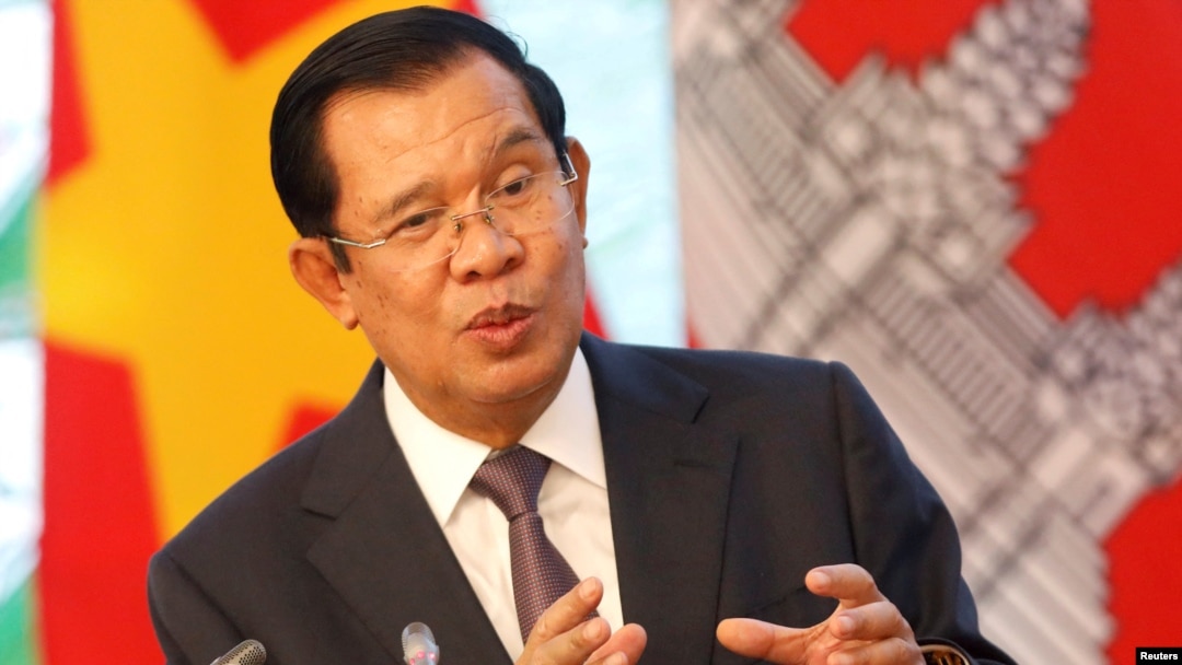 UKRAINE-CRISIS/CAMBODIA