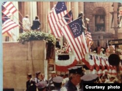 Queen Elizabeth II gives a speech on Wall Street in New York, July 9, 1976. (Credit: Besheer family photo)