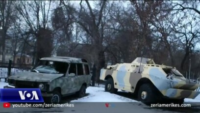 Ukrainë, banorët e qytetit Dnipro përgatiten për luftë 