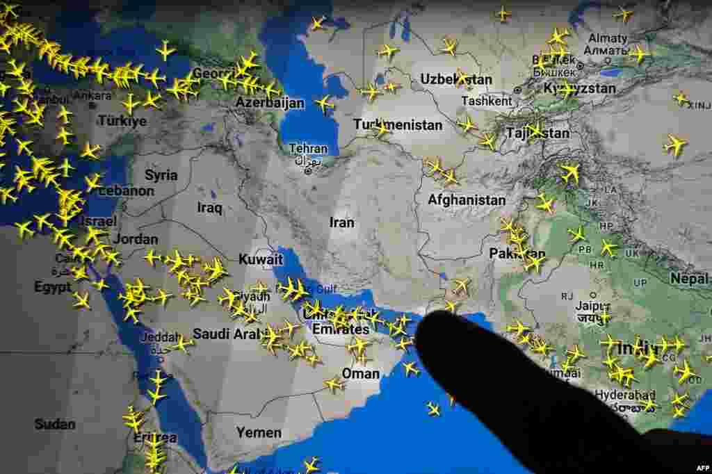 عدم تردد هواپیماهای تجاری بر فراز حریم‌های هوایی ایران، عراق، و سوریه همزمان با حملات بامداد ۵ آبان اسرائیل علیه مواضع جمهوری اسلامی