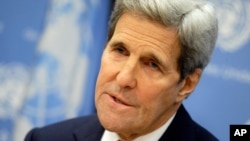Luego de sus declaraciones a la prensa, el secretario de Estado John Kerry, envió llamados similares a los legisladores en su cuenta de Twitter, acompañados de la etiqueta #ConfirmOurAmbassadors.