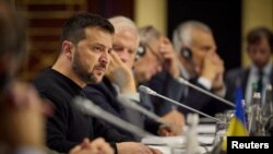 Президент Украины Владимир Зеленский на встрече министров иностранных дел стран Евросоюза. Киев, 2 октября 2023 г.