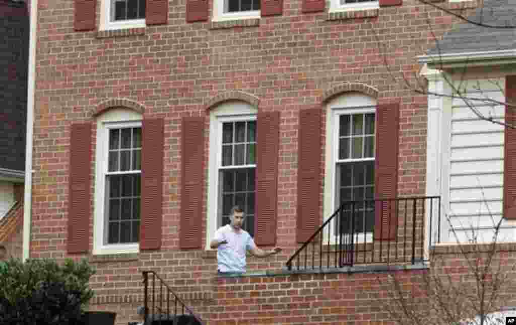 Ruslan Tsarni, the uncle of the Boston Marathon bombing suspects, walks into his home in Montgomery Village in Maryland, April, 19, 2013.