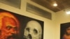 中国画家高氏兄弟画的马克思和骷髅的双肖像，象征二十世纪共产主义给人类带来的死亡和奴役
