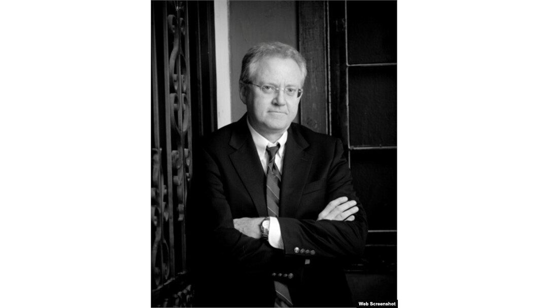 Prof. Thomas Hethmon