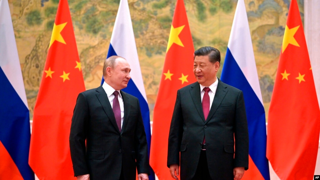 Rusya Cumhurbaşkanı Vladimir Putin, Kış Olimpiyat Oyunları için gittiği Pekin'de Çin Cumhurbaşkanı Xi Jinping ile.