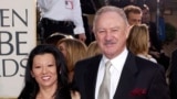 Ator Gene Hackman (dir) e esposa Betsy Arakawa (esq), Beverly Hills, California, 19 janeiro 2003.