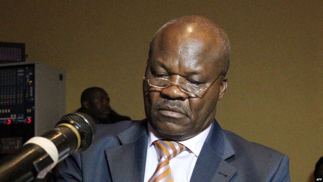 Roger Lumbala, mokambi ya RDC-N mpe moko na bakambi ba M23, awa na Kampala, Ouganda, 6 février 2013.